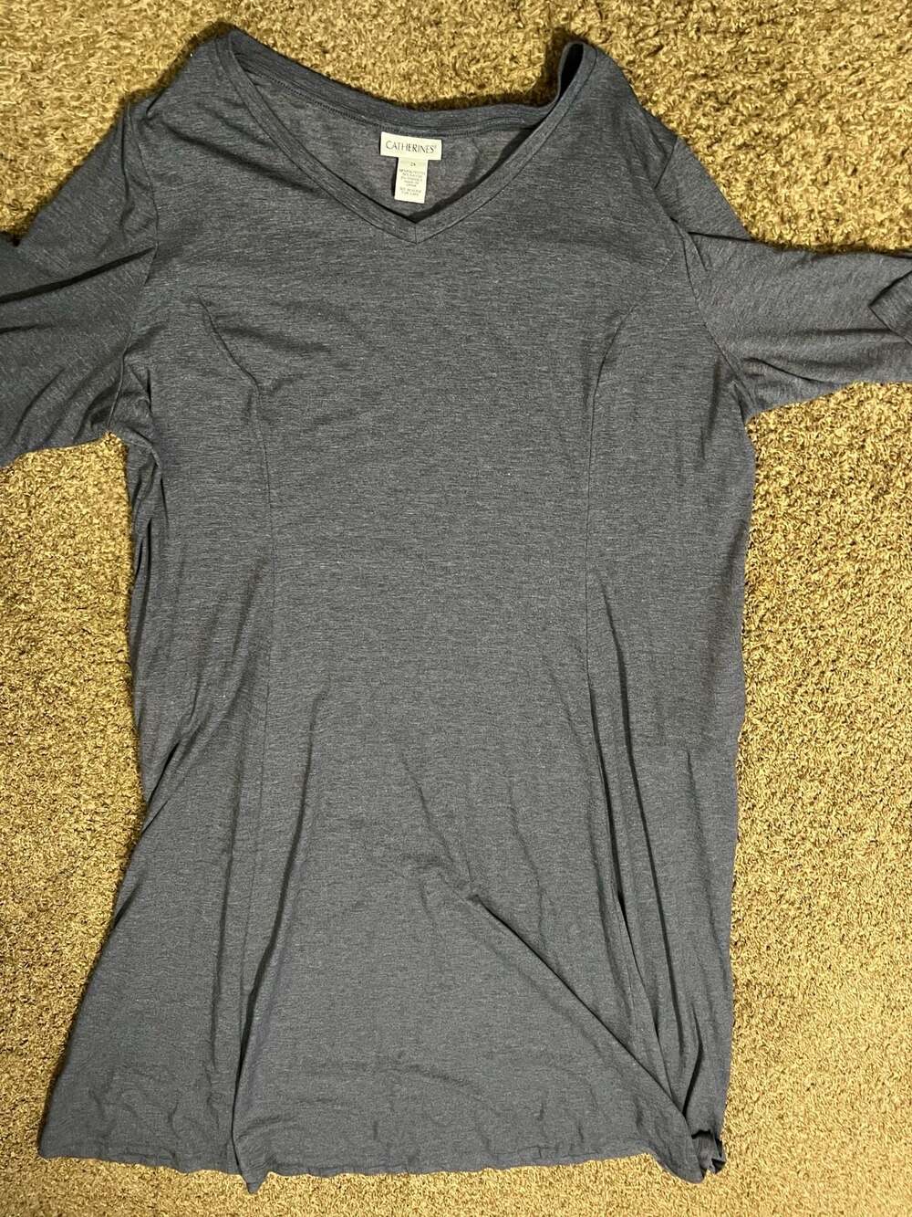 Catherines Women's Charcoal Grey V-Neck Short Sleeve T-Shirt Size 2X